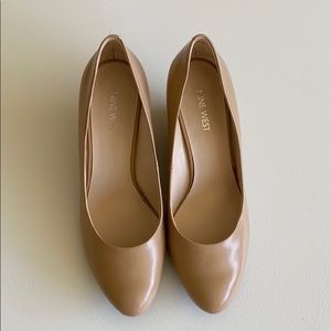 Nine West Melika Nude Wedges size 8